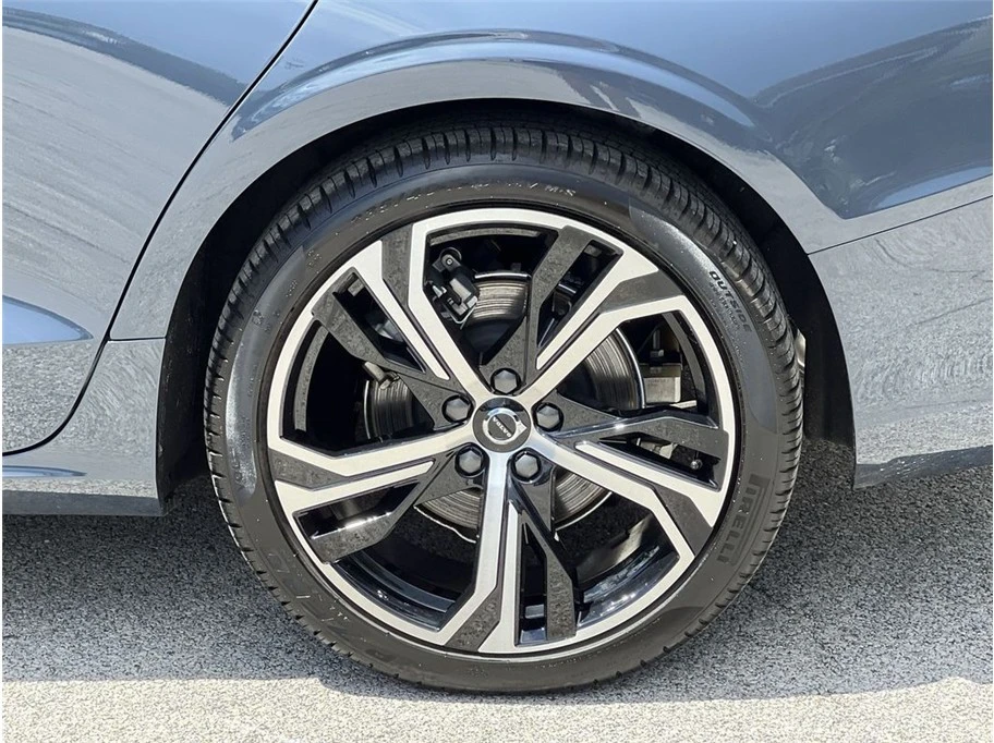2024 Volvo S60 3rd Gen - Image 20 of 21