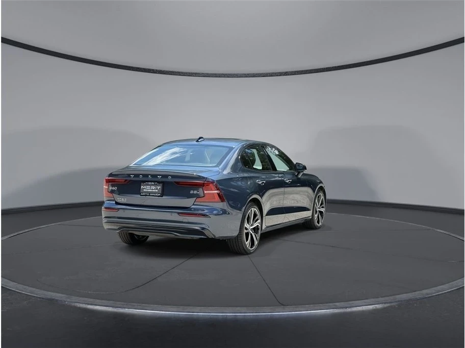 2024 Volvo S60 3rd Gen - Image 13 of 21