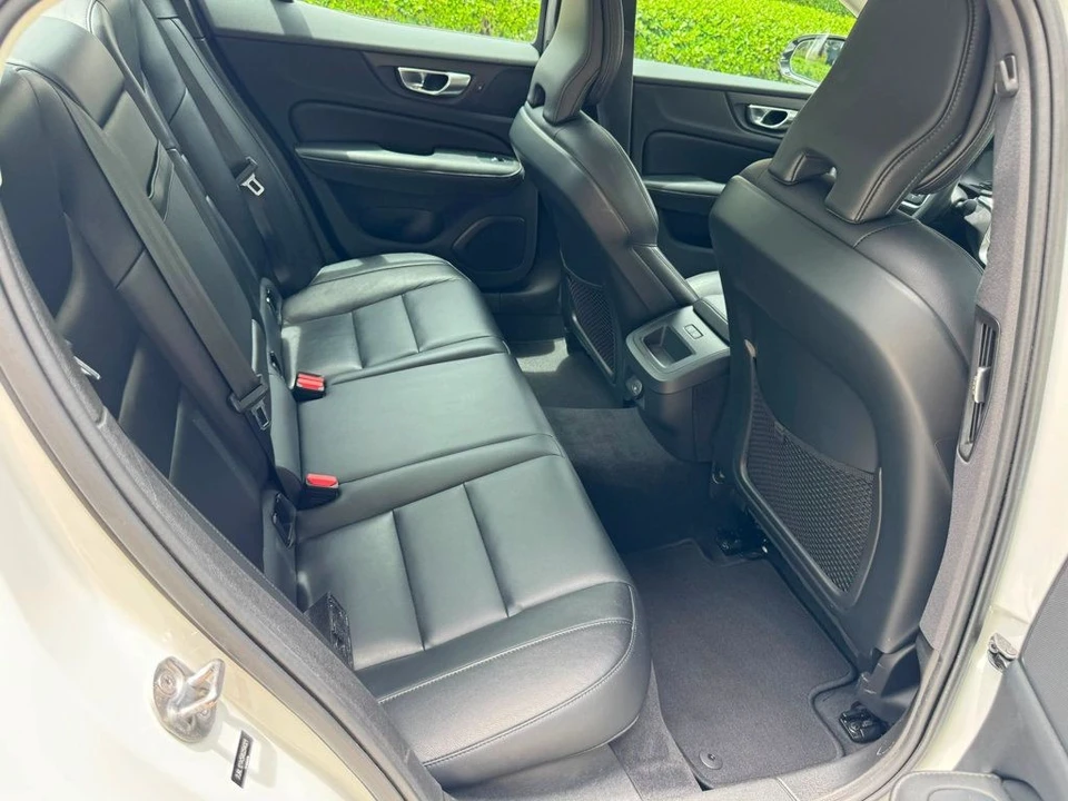 2024 Volvo S60 3rd Gen - Image 12 of 12