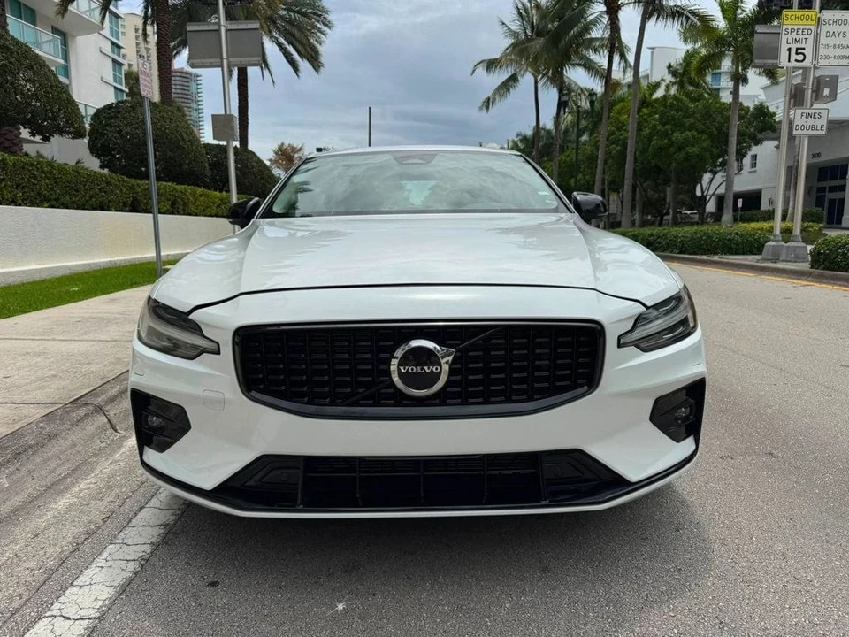 2024 Volvo S60 3rd Gen - Image 3 of 12