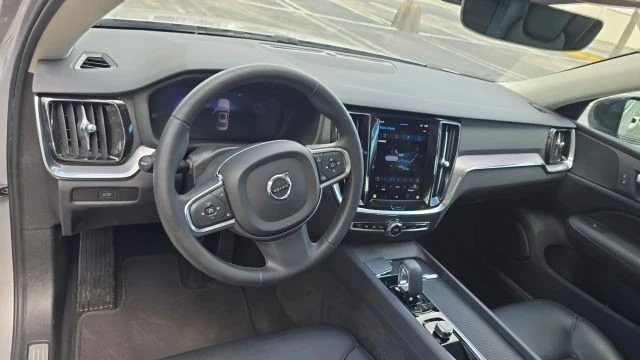 2024 Volvo S60 3rd Gen - Image 5 of 18