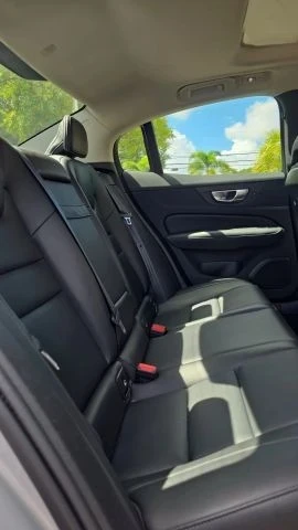 2024 Volvo S60 3rd Gen - Image 17 of 18