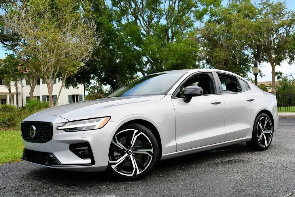 2024 Volvo S60 3rd Gen - Image 2 of 12