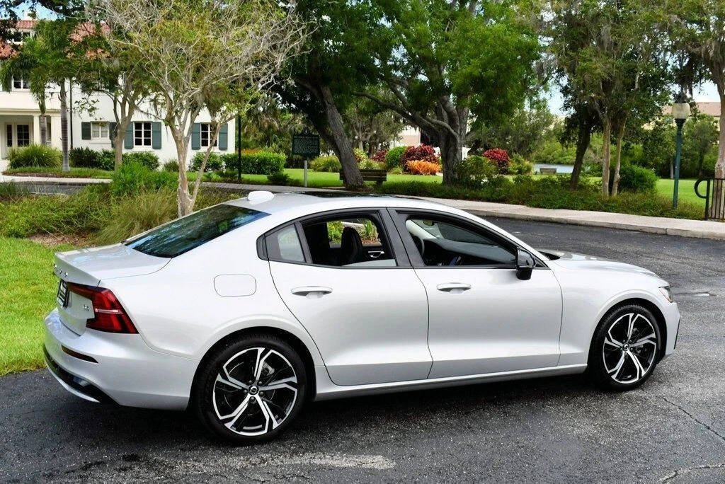 2024 Volvo S60 3rd Gen - Image 6 of 12