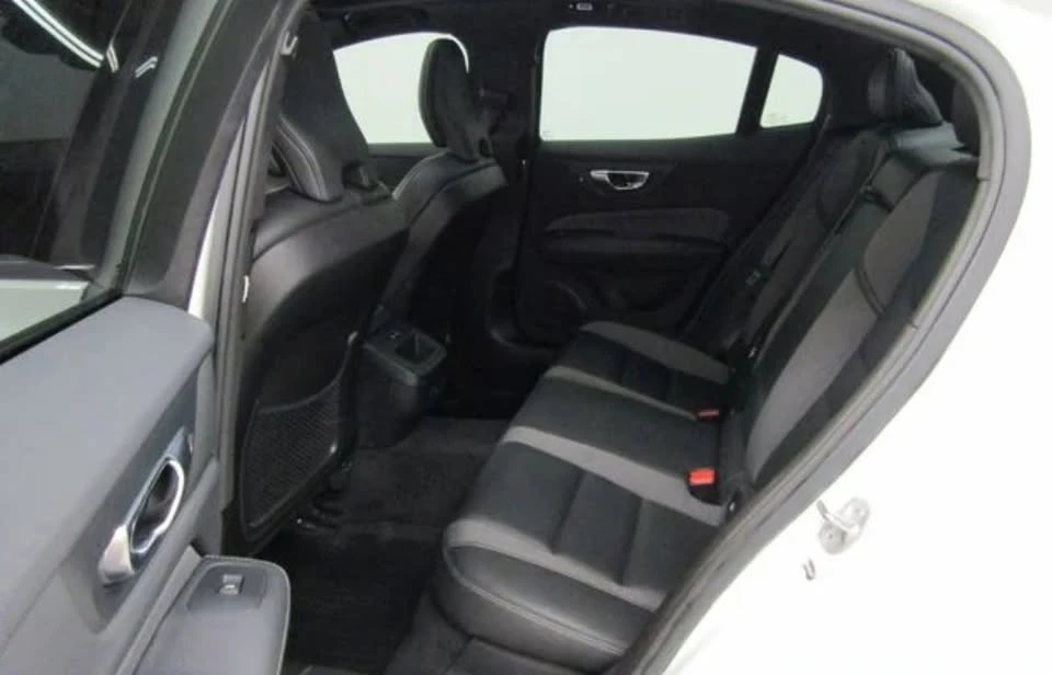 2024 Volvo S60 3rd Gen - Image 11 of 19