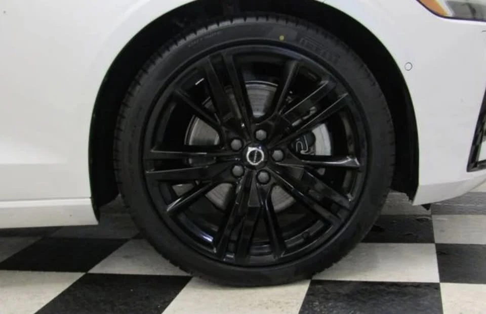2024 Volvo S60 3rd Gen - Image 13 of 19