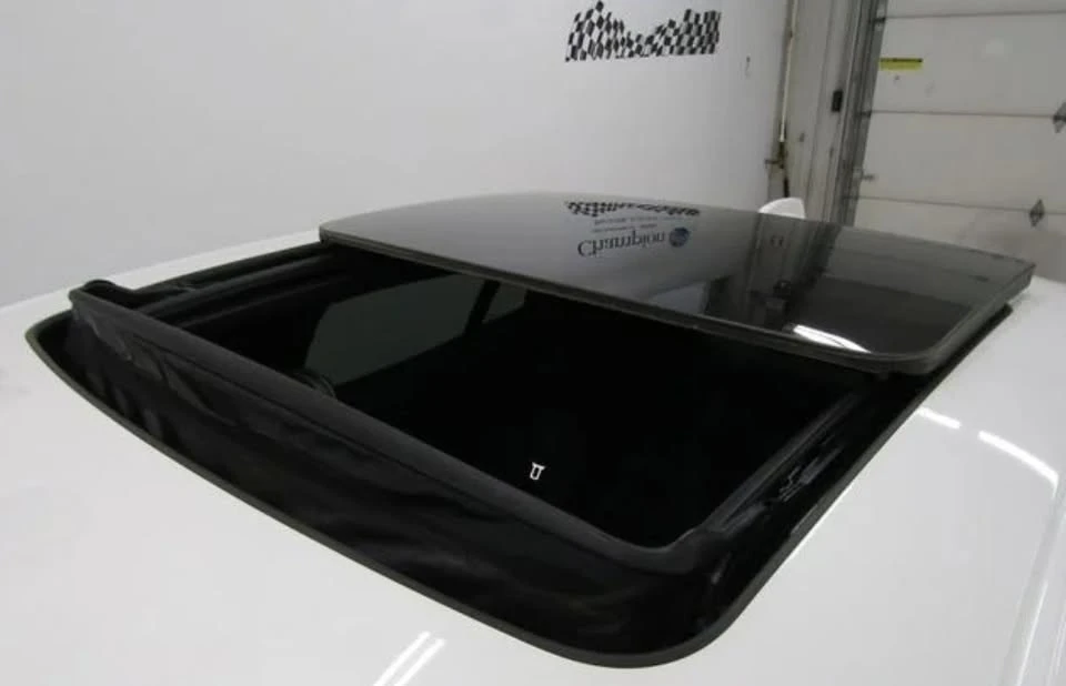 2024 Volvo S60 3rd Gen - Image 14 of 19