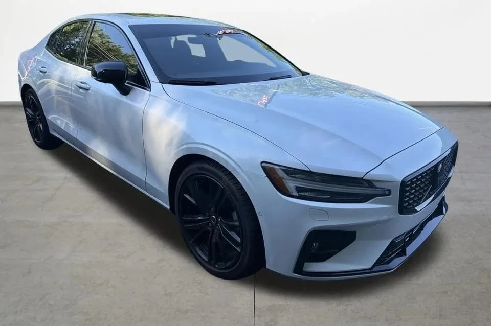 2024 Volvo S60 3rd Gen - Image 3 of 9