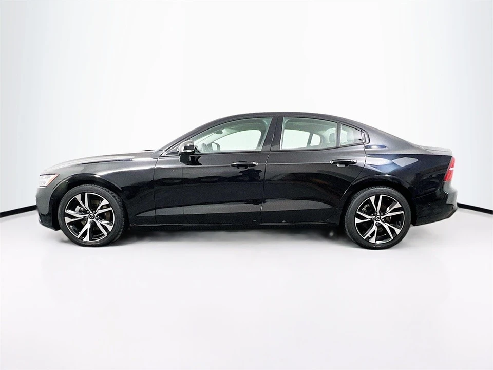 2024 Volvo S60 3rd Gen - Image 4 of 12