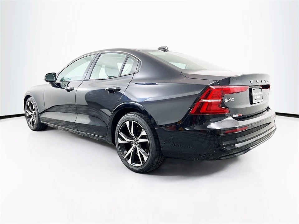 2024 Volvo S60 3rd Gen - Image 5 of 12