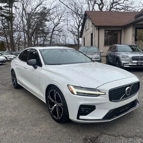 2024 Volvo S60 3rd Gen - Image 7 of 12