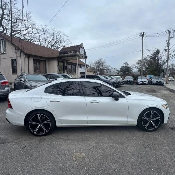 2024 Volvo S60 3rd Gen - Image 6 of 12
