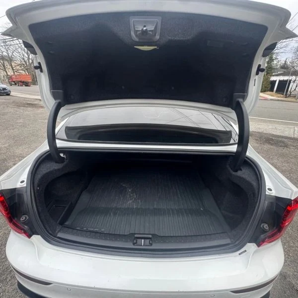 2024 Volvo S60 3rd Gen - Image 9 of 12
