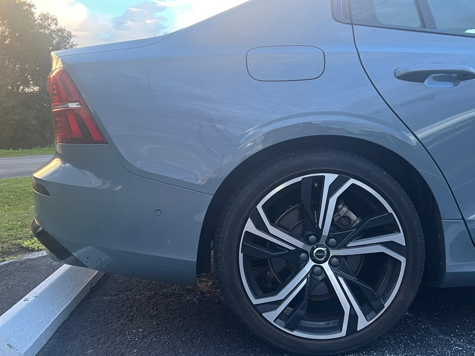 2024 Volvo S60 3rd Gen - Image 22 of 31