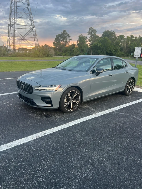 2024 Volvo S60 3rd Gen - Image 7 of 31