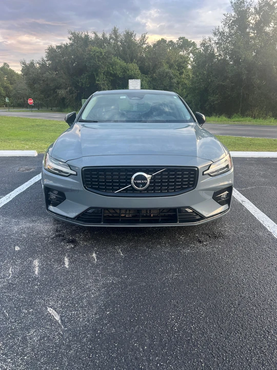 2024 Volvo S60 3rd Gen - Image 6 of 31