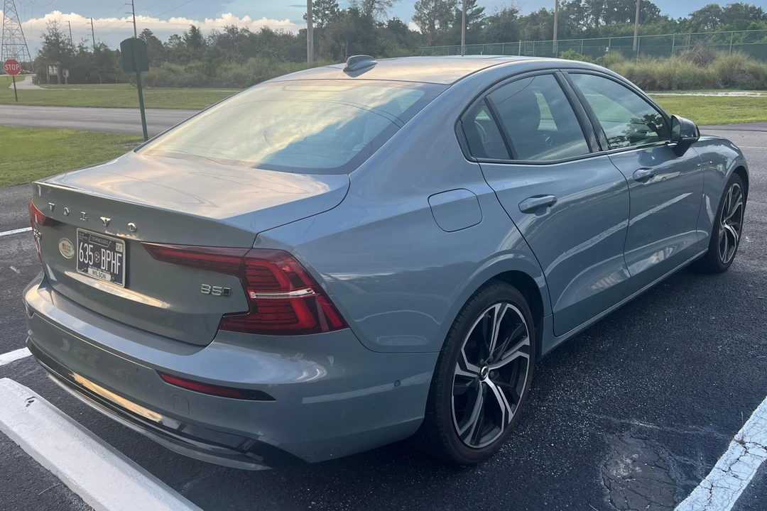 2024 Volvo S60 3rd Gen - Image 4 of 31