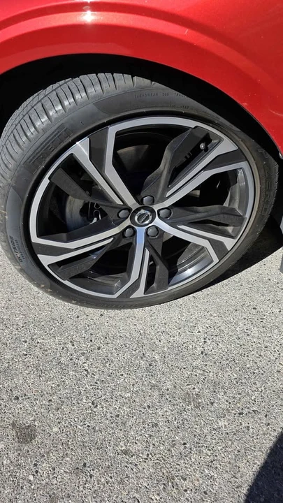 2024 Volvo S60 3rd Gen - Image 10 of 12