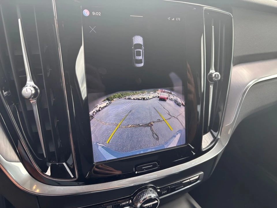 2024 Volvo S60 3rd Gen - Image 22 of 31