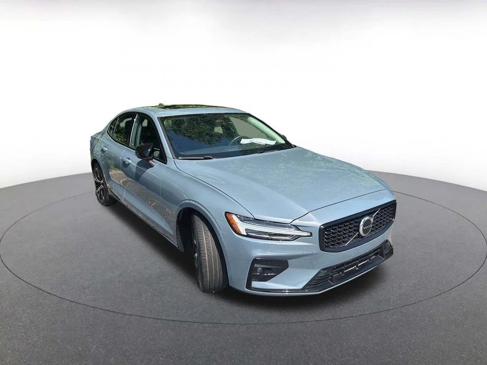 2024 Volvo S60 3rd Gen - Image 3 of 18