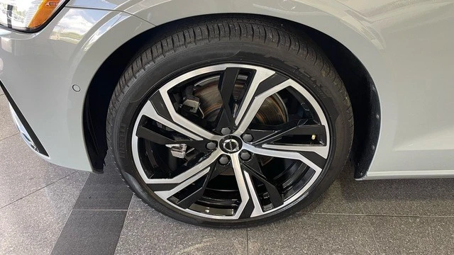 2024 Volvo S60 3rd Gen - Image 21 of 21