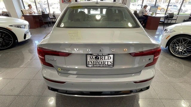 2024 Volvo S60 3rd Gen - Image 4 of 21