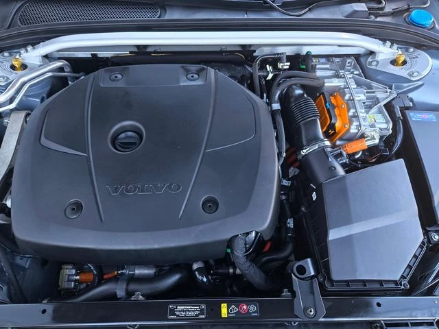 2024 Volvo V60 2nd Gen - Image 27 of 27
