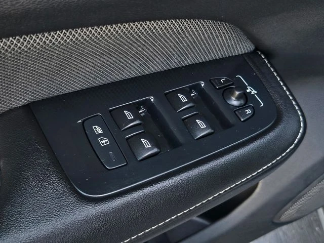 2024 Volvo V60 2nd Gen - Image 11 of 27