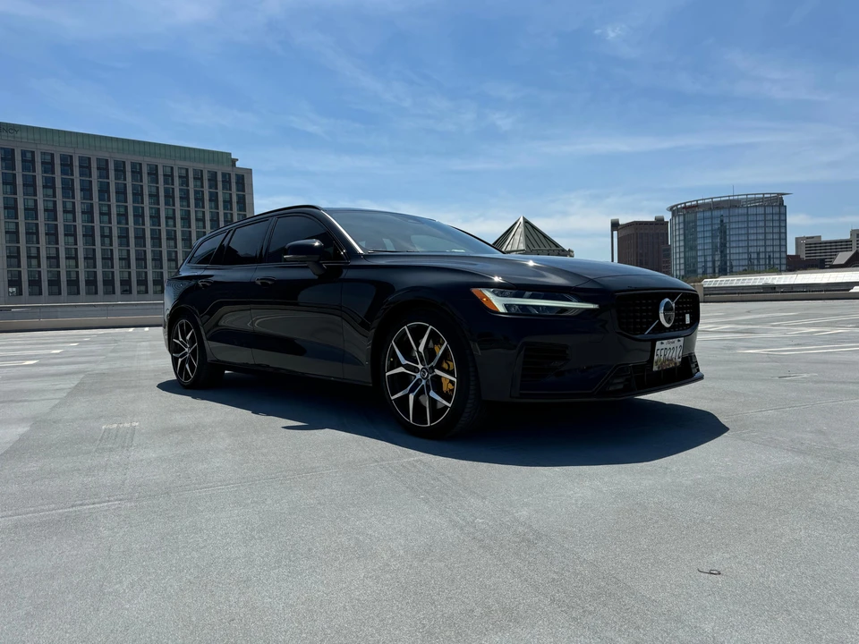 2024 Volvo V60 2nd Gen - Image 9 of 31