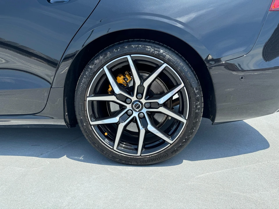 2024 Volvo V60 2nd Gen - Image 13 of 31