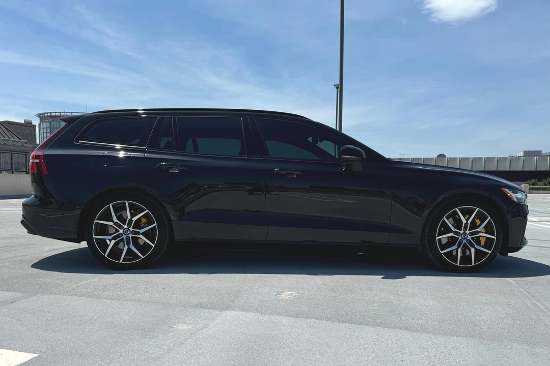 2024 Volvo V60 2nd Gen - Image 3 of 31