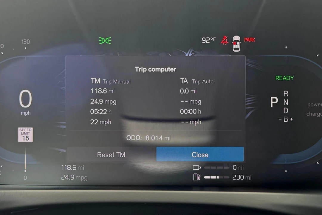2024 Volvo V60 2nd Gen - Image 21 of 31