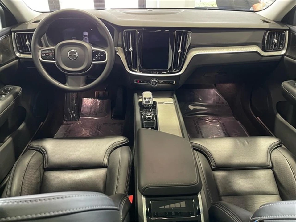2024 Volvo V60 2nd Gen - Image 30 of 31