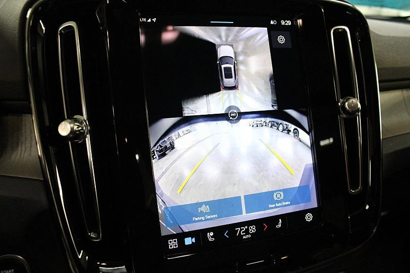 2024 Volvo XC40 - Image 6 of 17