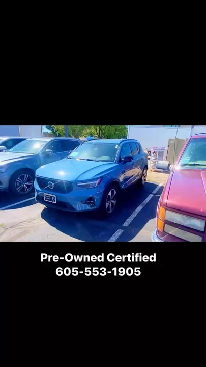2024 Volvo XC40 - Image 17 of 17