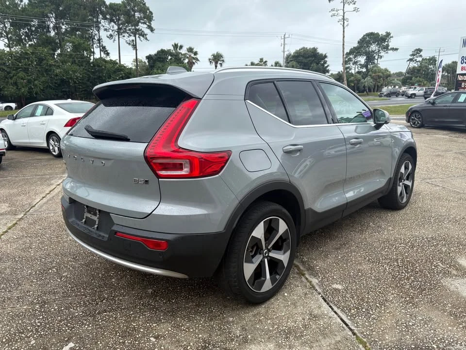 2024 Volvo XC40 - Image 5 of 11