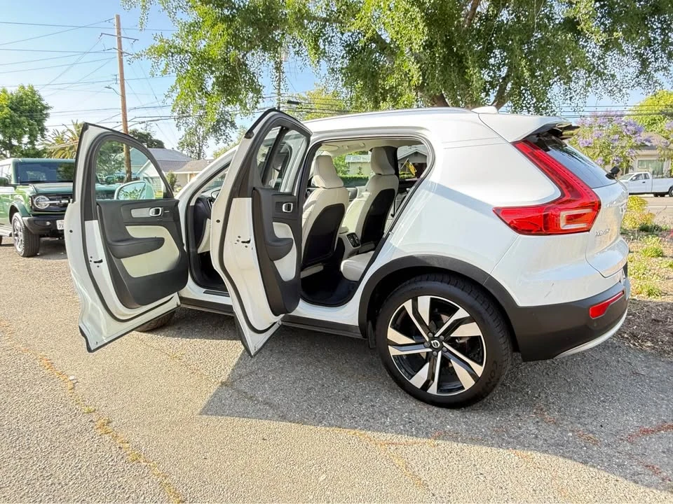 2024 Volvo XC40 - Image 6 of 17