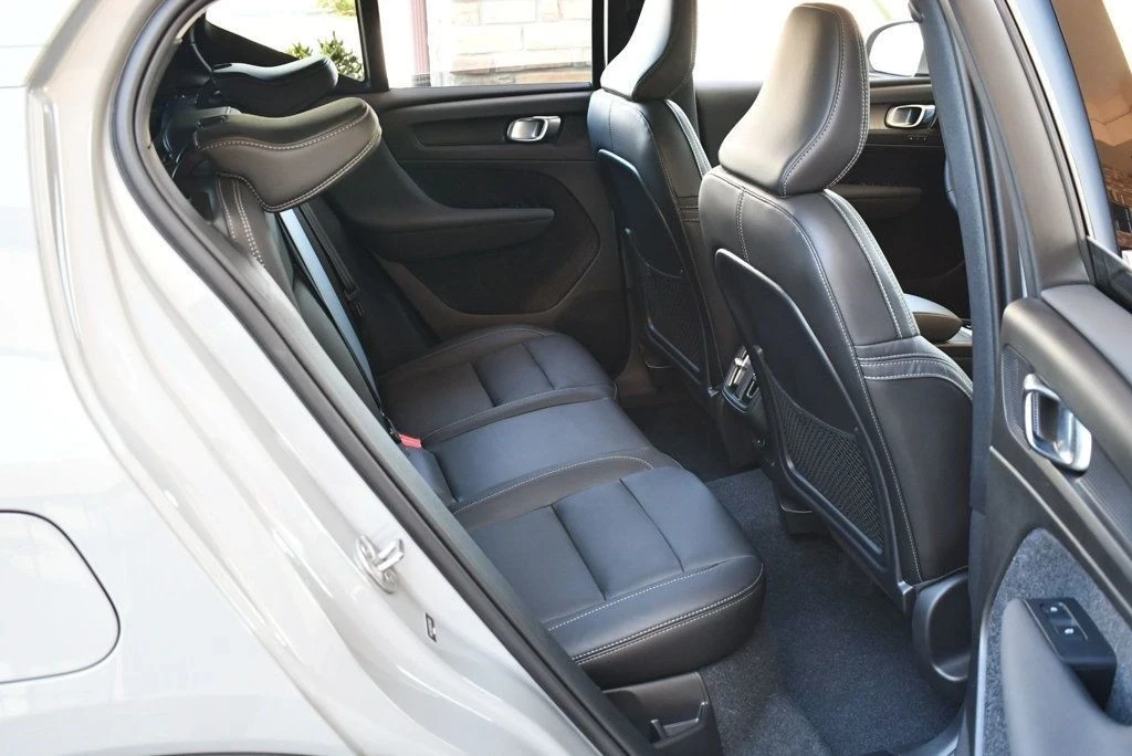 2024 Volvo XC40 - Image 18 of 21