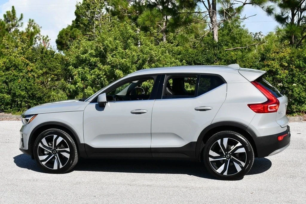 2024 Volvo XC40 - Image 4 of 12