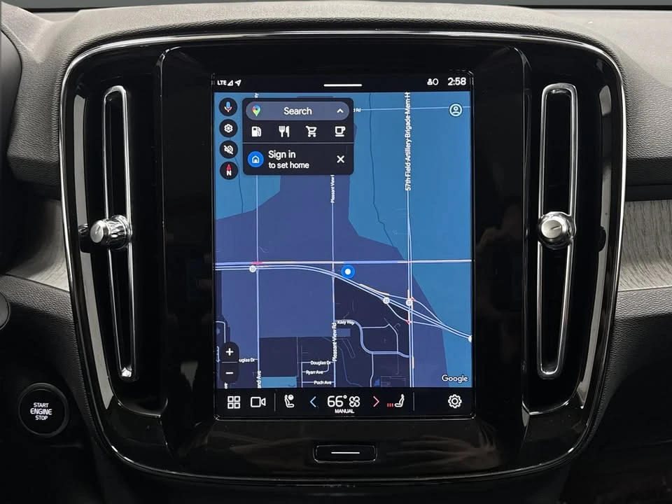 2024 Volvo XC40 - Image 10 of 20
