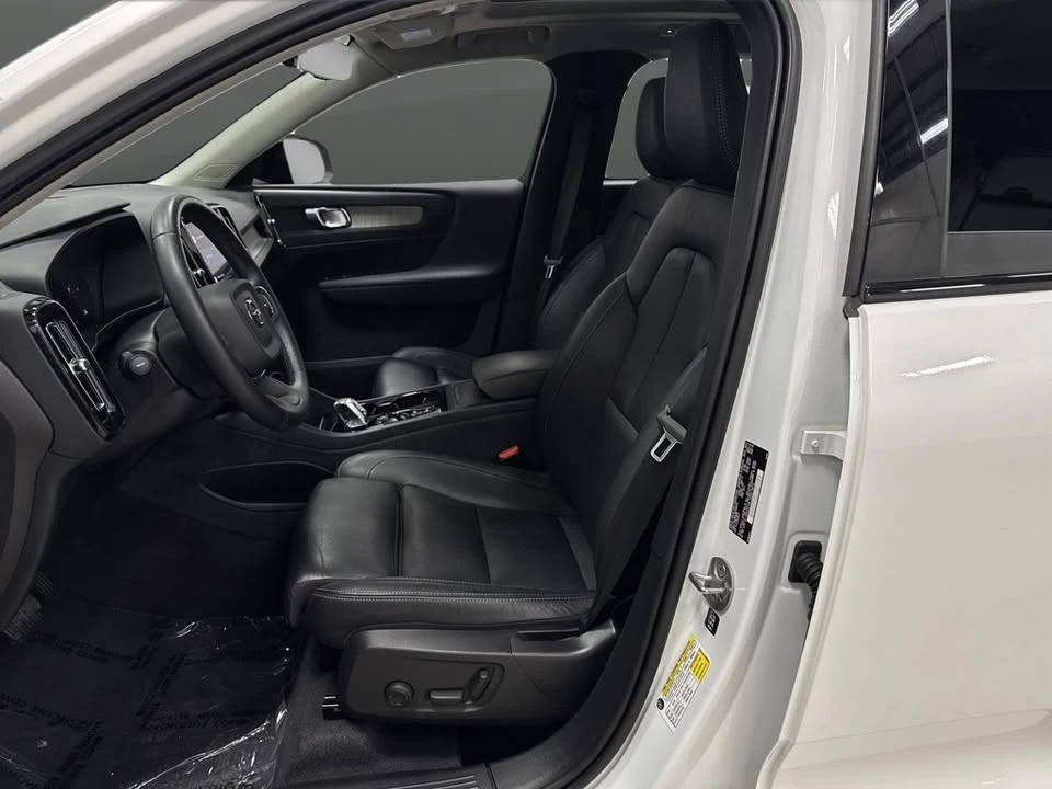 2024 Volvo XC40 - Image 4 of 20