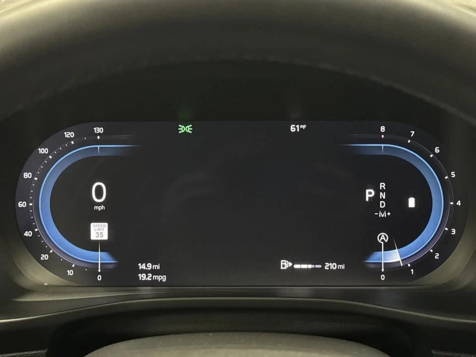 2024 Volvo XC40 - Image 18 of 20