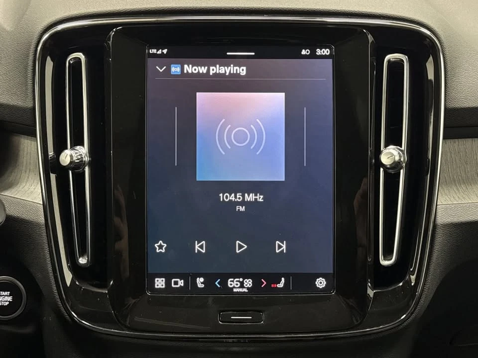 2024 Volvo XC40 - Image 19 of 20