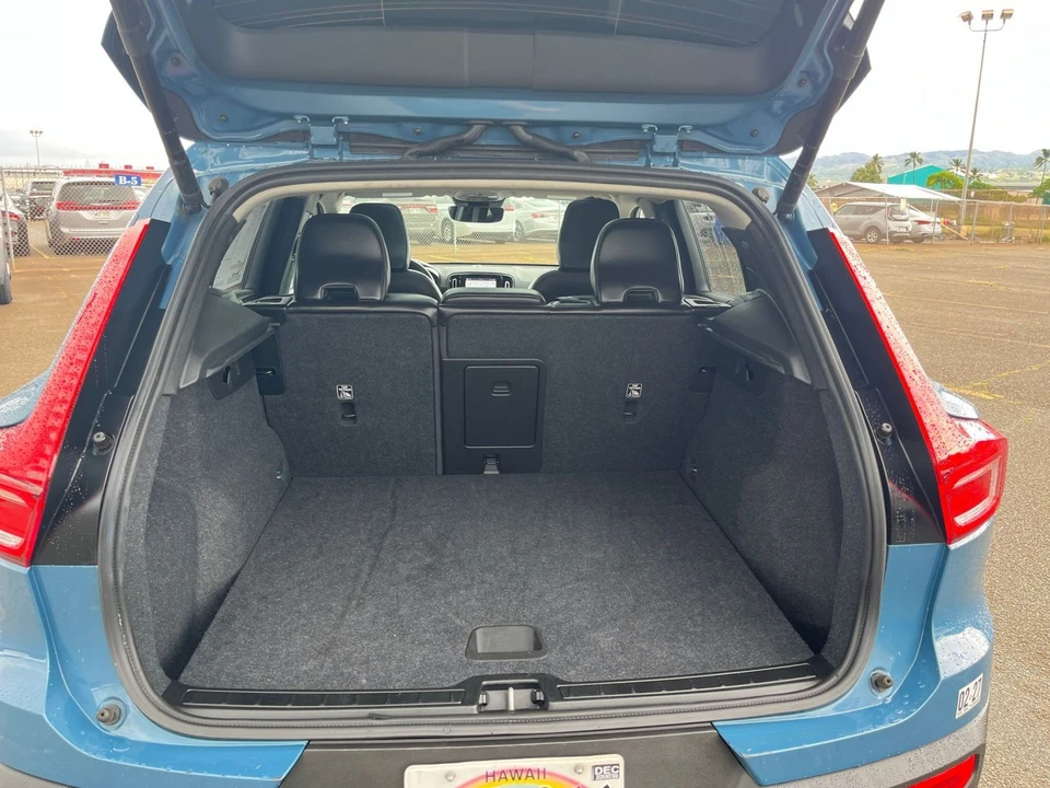 2024 Volvo XC40 - Image 30 of 31