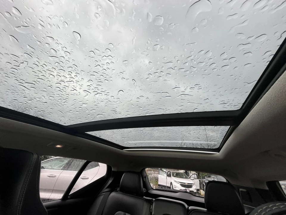 2024 Volvo XC40 - Image 27 of 31