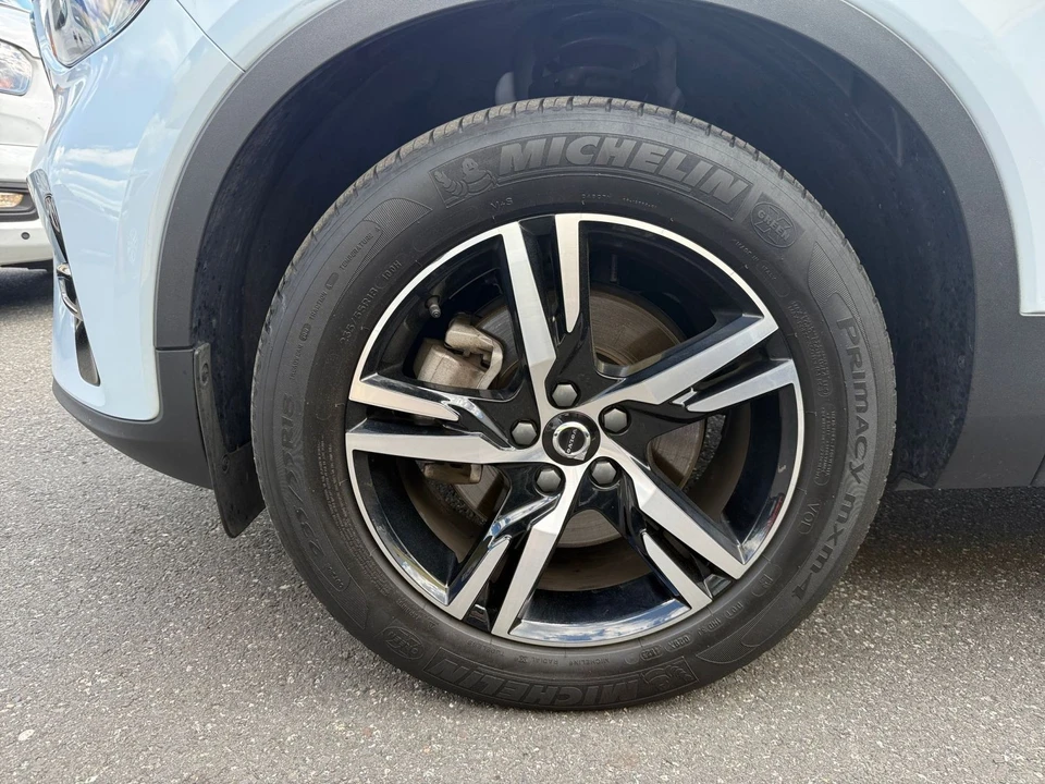 2024 Volvo XC40 - Image 29 of 31