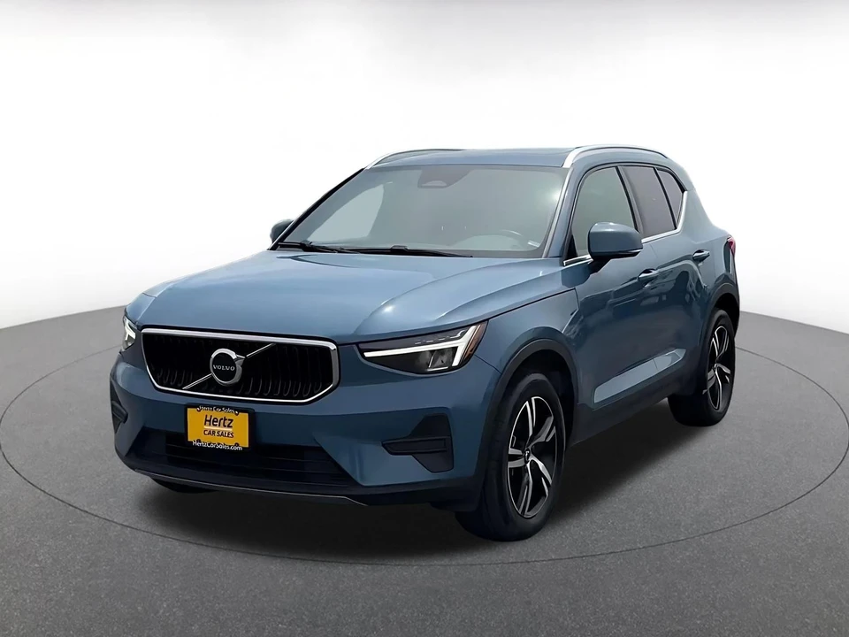 2024 Volvo XC40 - Image 7 of 31