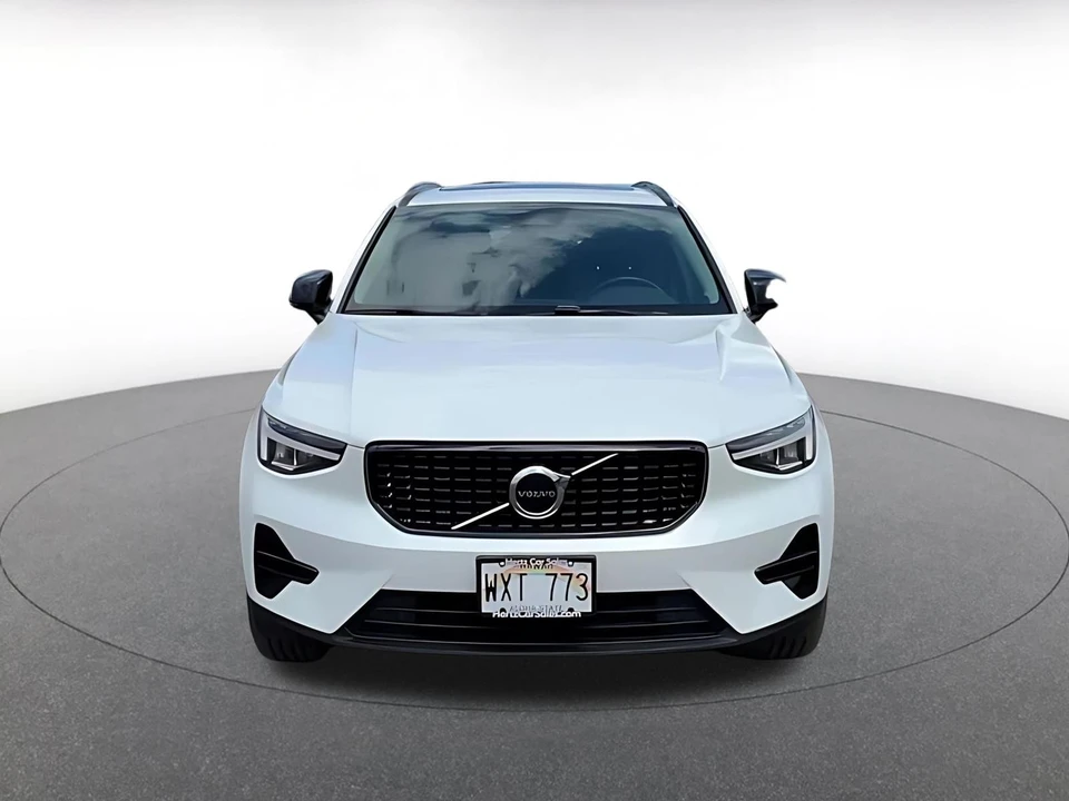 2024 Volvo XC40 - Image 4 of 31