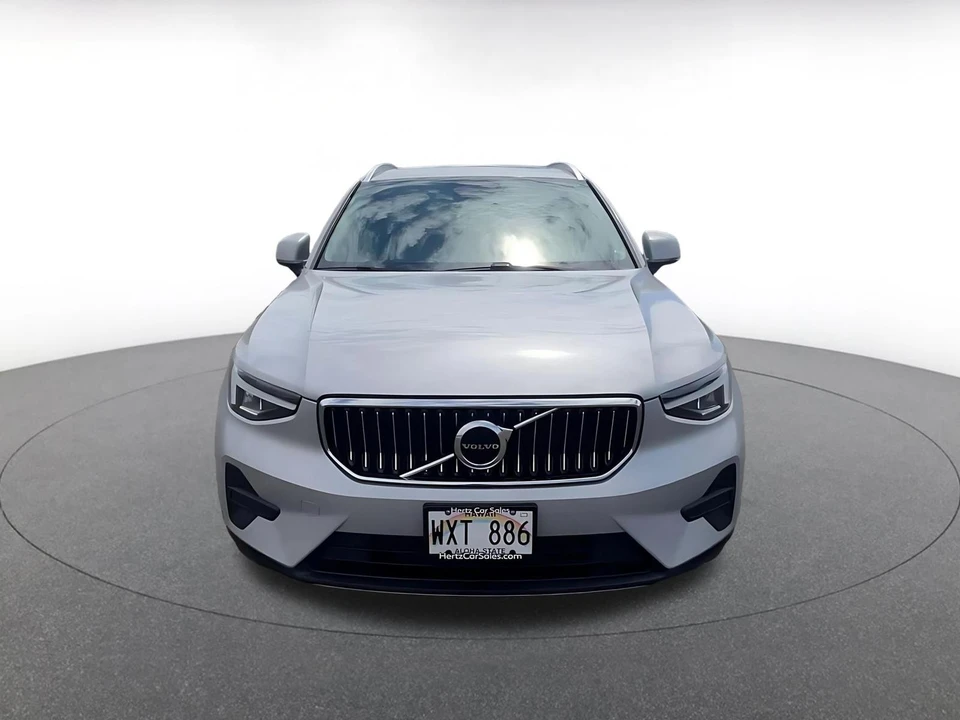 2024 Volvo XC40 - Image 4 of 31