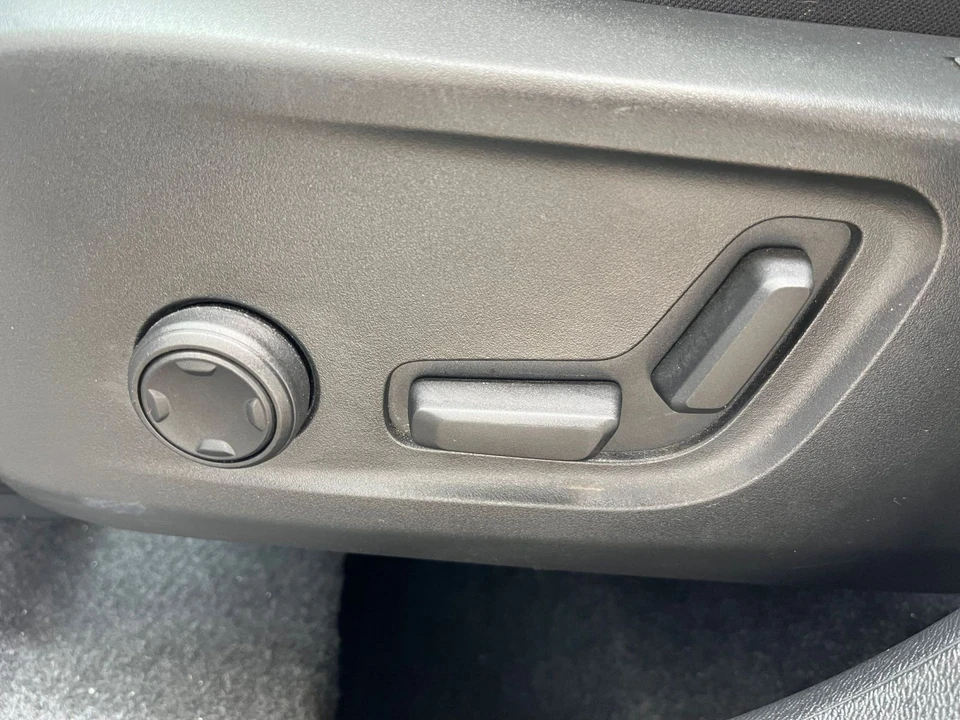 2024 Volvo XC40 - Image 24 of 31